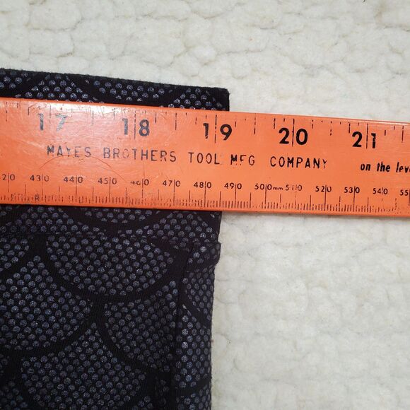 Torrid Black/Blue Metallic Mermaid Scale Leggings Size 3 (3X) Cosplay  Halloween - Picture 14 of 16